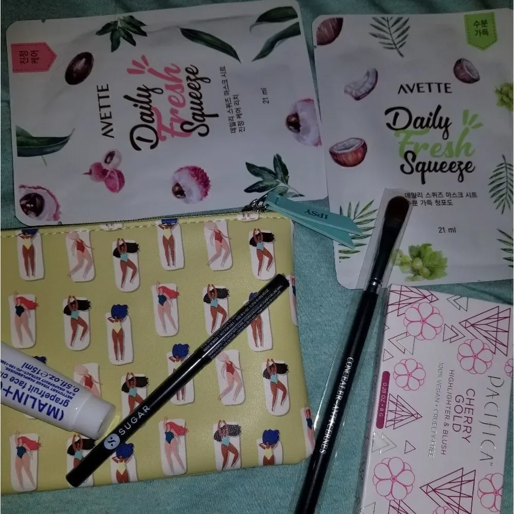 1* Ipsy bag